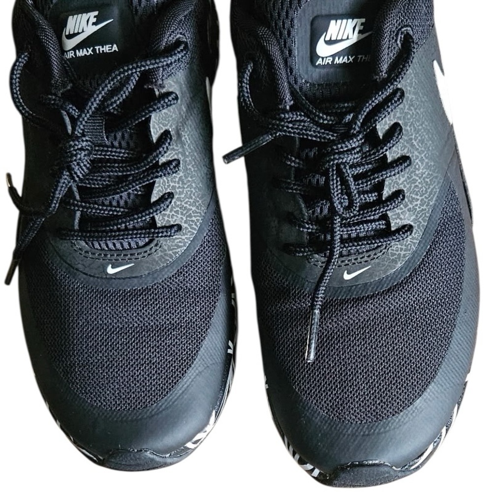 Nike Air Max Thea Black Sneakers. Hard To Find